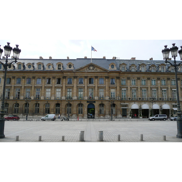 Photo France Paris Place Vendome 2007-07 13