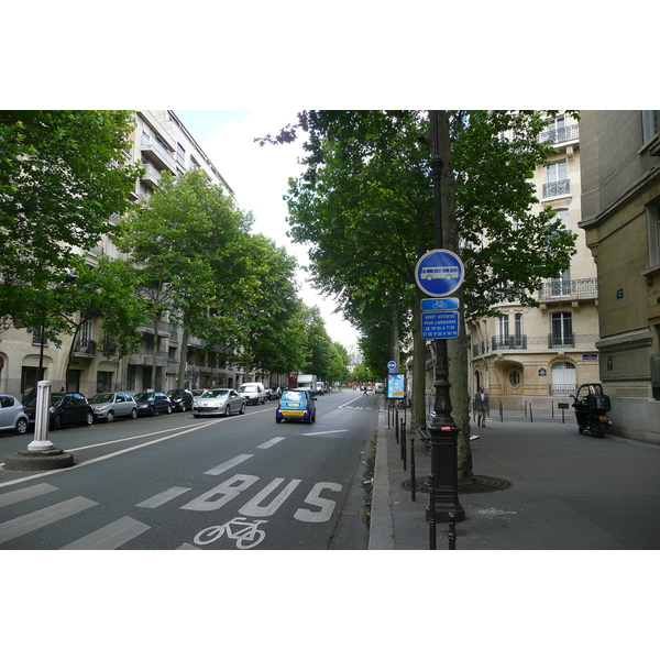 Photo France Paris Avenue Niel 2007-06 6
