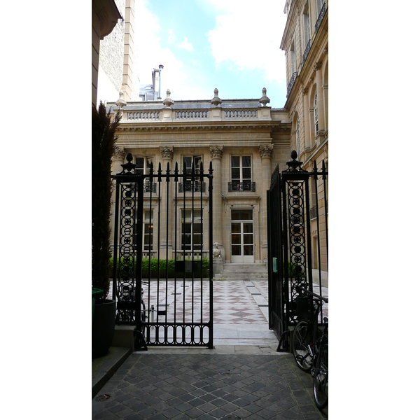 Photo France Paris Place Vendome 2007-07 31
