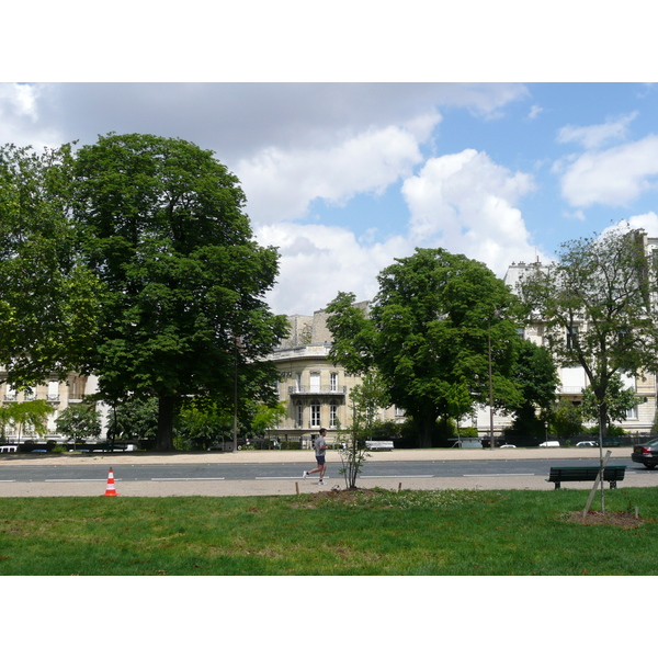 Photo France Paris Avenue Foch 2007-06 172