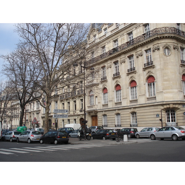 Photo France Paris 17eme Arrondissement Place Malesherbes 2006-03 19