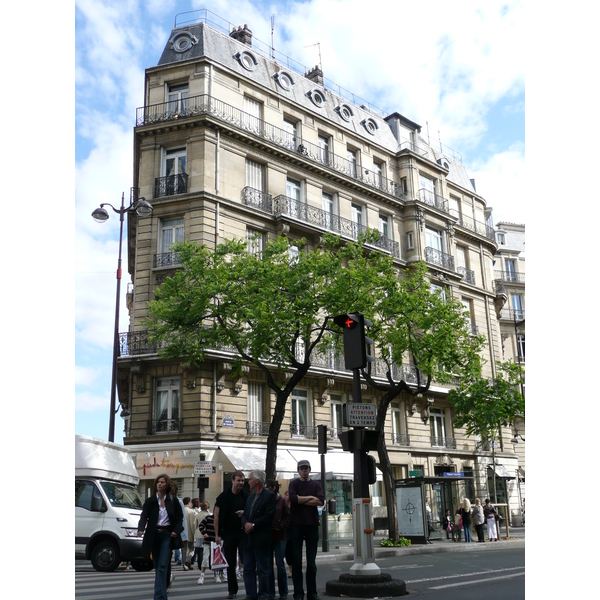 Photo France Paris 17eme Arrondissement Avenue de Wagram 2007-05 46