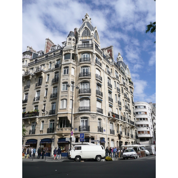 Photo France Paris 17eme Arrondissement Avenue de Wagram 2007-05 44
