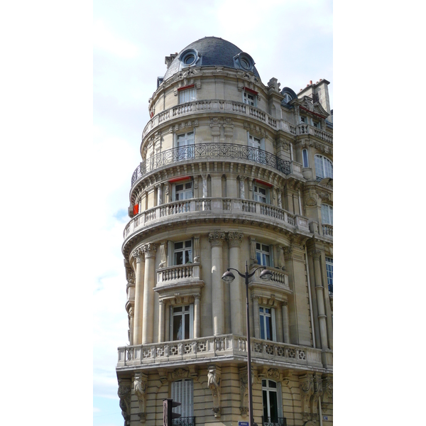 Photo France Paris 17eme Arrondissement Avenue de Wagram 2007-05 27