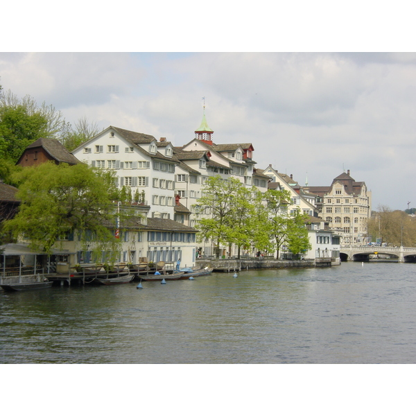 Photo Suisse Zurich 2002-04 11