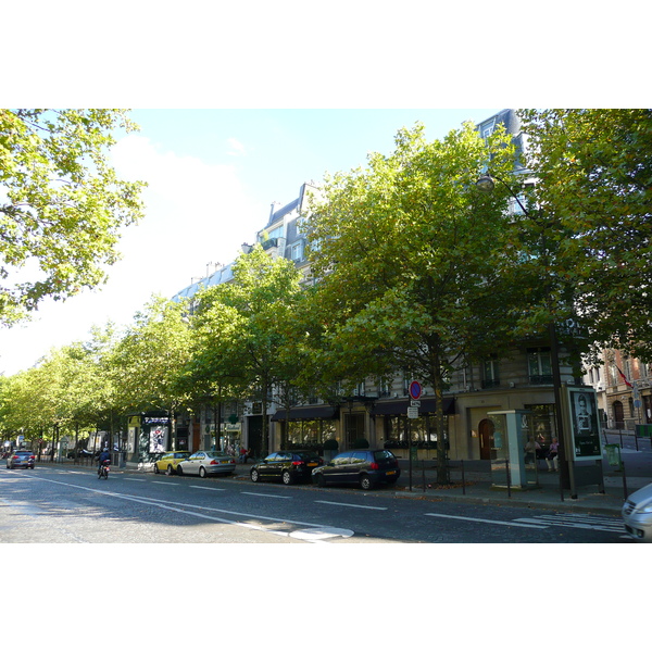 Photo France Paris Avenue de Friedland 2007-09 3