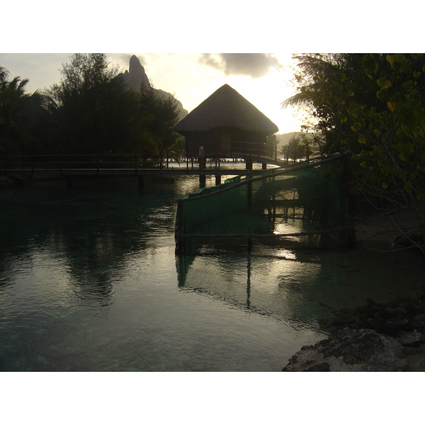 Photo Polynésie Hotel Meridien Bora Bora 2006-04 246