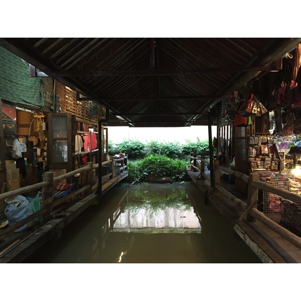 Photo Thaïlande Pattaya Marché flottant 2014-12 5