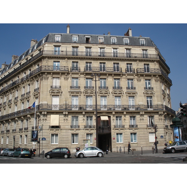 Photo France Paris 17eme Arrondissement Boulevard de Courcelles 2006-03 16