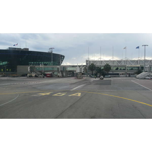 Photo France Aéroport de Nice 2007-07 10