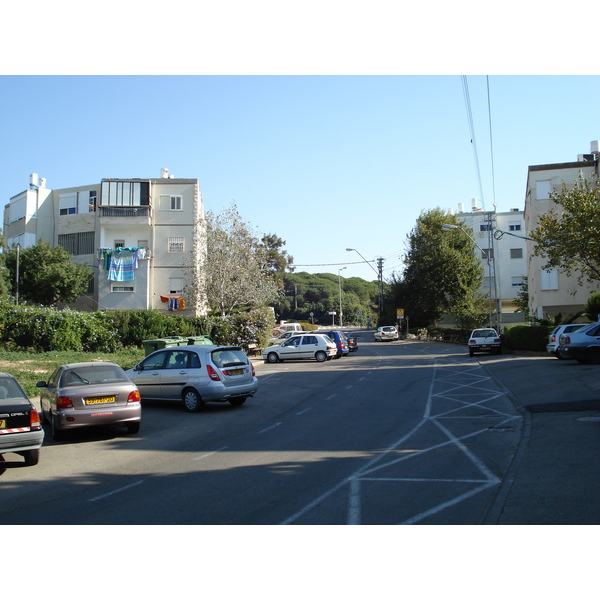 Photo Israel Haifa Carmel 2006-12 89