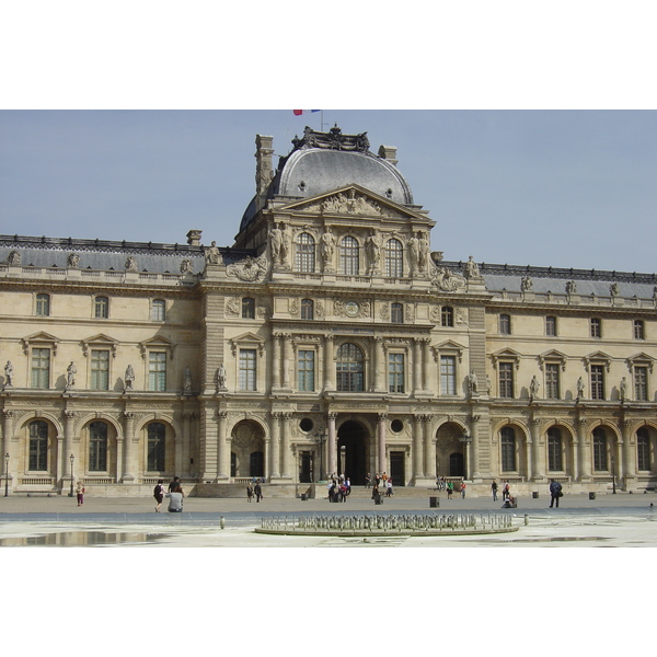 Photo France Paris Le Louvre 2007-05 95