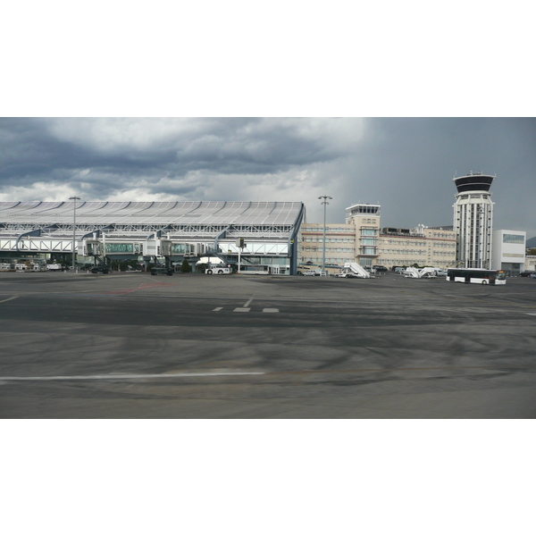 Photo France Aéroport de Nice 2007-07 29