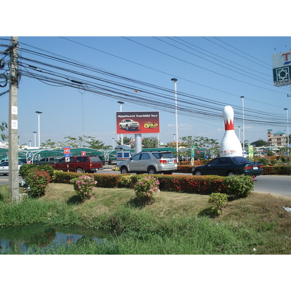 Photo Thaïlande Phitsanulok rue Mittraparp 2008-01 5