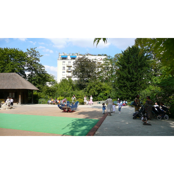 Photo France Paris Parc des Buttes-Chaumont 2007-08 18