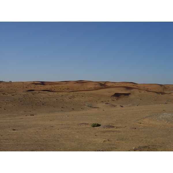 Photo Émirats arabes unis Route de Dubai à Al Ain 2005-03 59