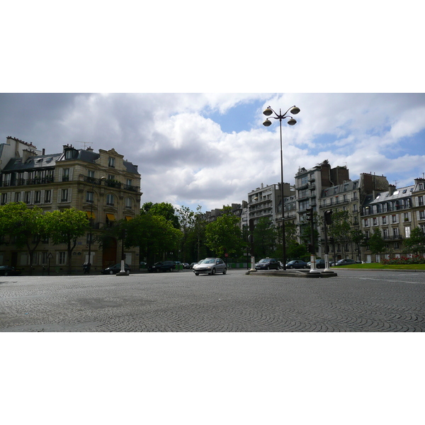 Photo France Paris 17eme Arrondissement Place Wagram 2007-05 17