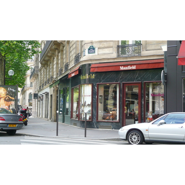 Photo France Paris Boulevard Malesherbes 2007-05 82