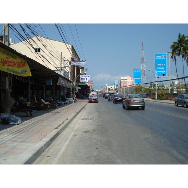 Photo Thaïlande Pattaya Rue Pattaya Tai 2007-03 12
