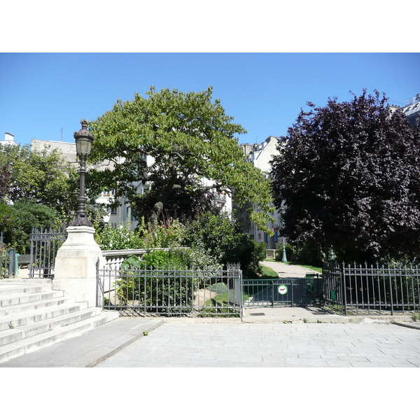 Photo France Paris Rue La Fayette 2007-08 121