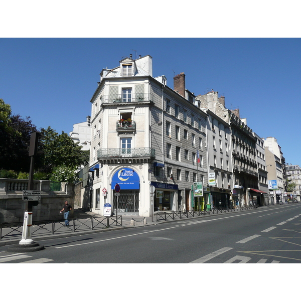 Photo France Paris Rue La Fayette 2007-08 105