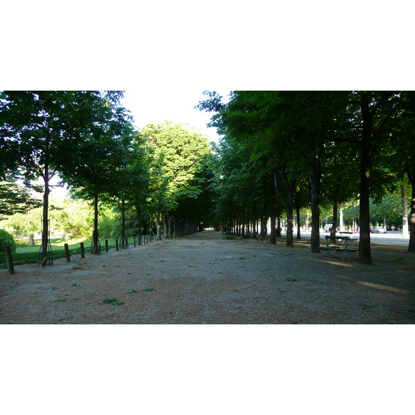 Photo France Paris Avenue des Champs Elysees 2007-04 81