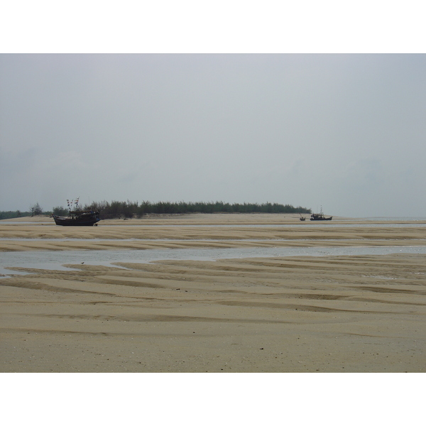 Photo Birmanie (Myanmar) Nord de Maungmagan 2005-01 57