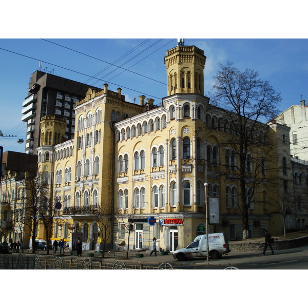 Photo Ukraine Kiev Shevchenka 2007-03 44