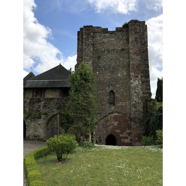 Photo France Turenne 2018-04 64