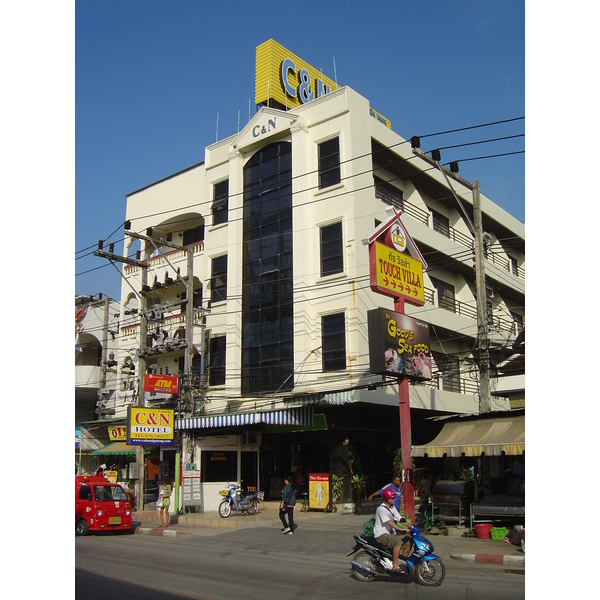 Photo Thaïlande Phuket Patong 2nd Road 2005-12 26