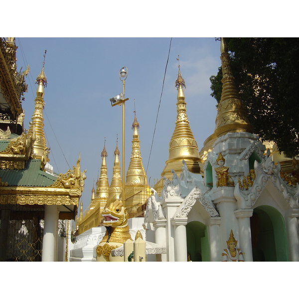 Photo Birmanie (Myanmar) Rangoun Pagode Shwedagon 2005-01 42