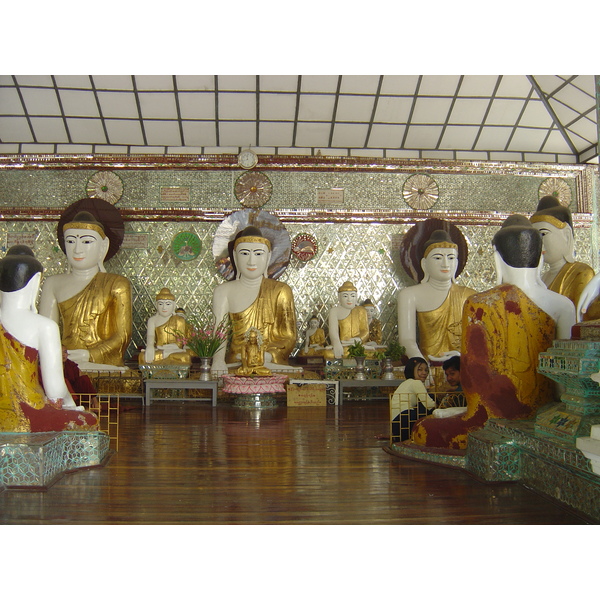 Photo Birmanie (Myanmar) Rangoun Pagode Shwedagon 2005-01 4