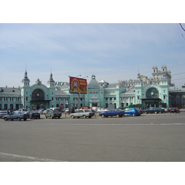 Photo Russie Moscou Rue Tverskaya 2005-04 124