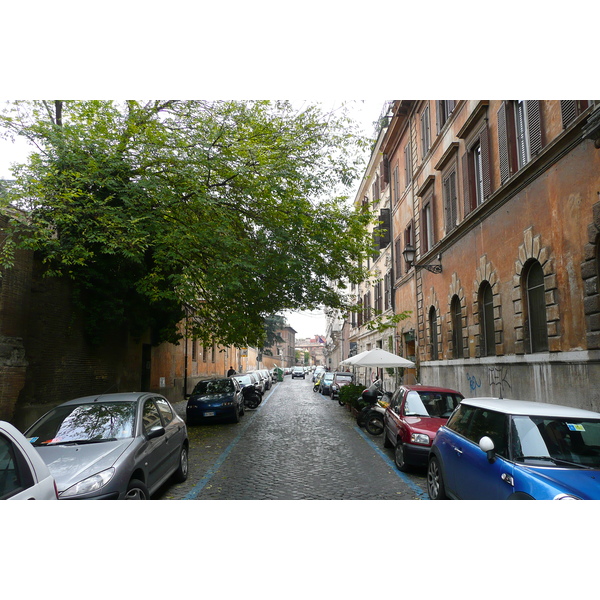 Photo Italie Rome rue della Lungara 2007-11 8