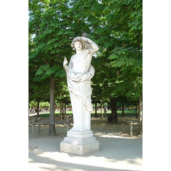 Photo France Paris Jardin des Tuileries 2007-05 159