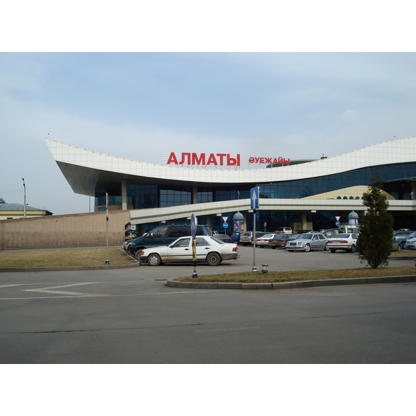 Photo Kazakhstan Aéroport d'Almaty 2007-03 32