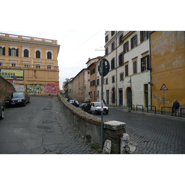 Photo Italie Rome rue della Lungara 2007-11 12