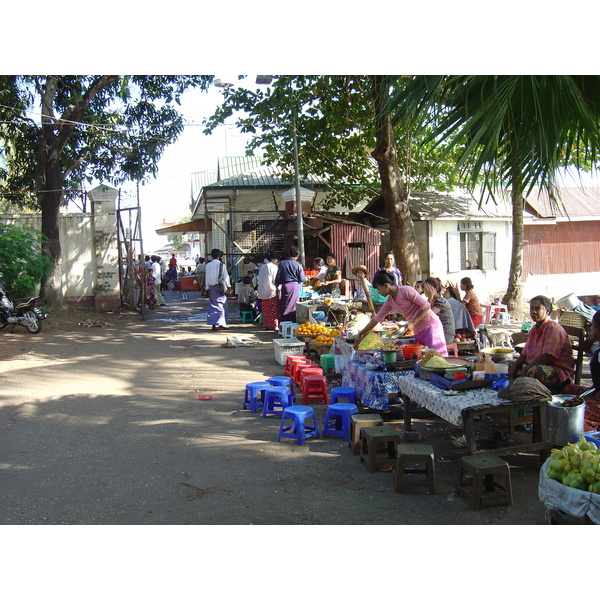 Photo Birmanie (Myanmar) Rangoun 2005-01 110