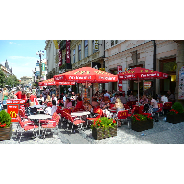 Photo République Tchèque Prague rue Na Prikope 2007-07 34