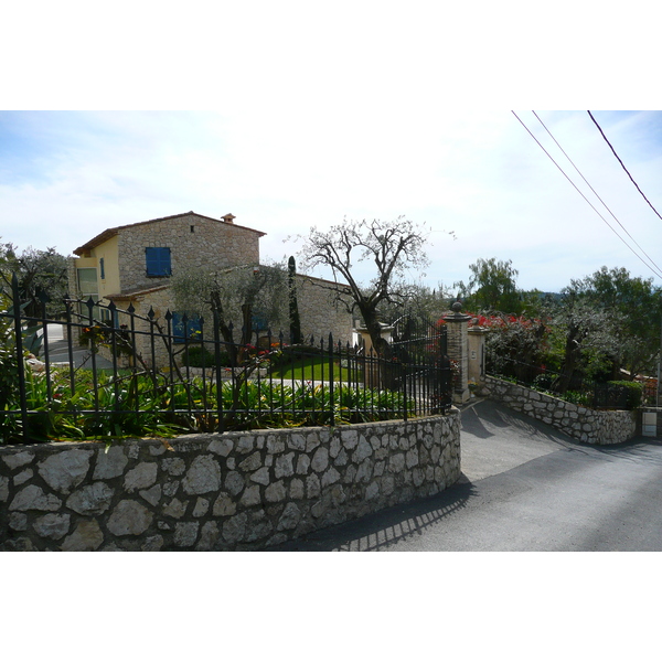 Photo France Vence Hauts de Vence 2008-03 32