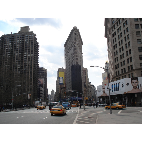 Photo États-Unis New York 5eme Avenue 2006-03 34