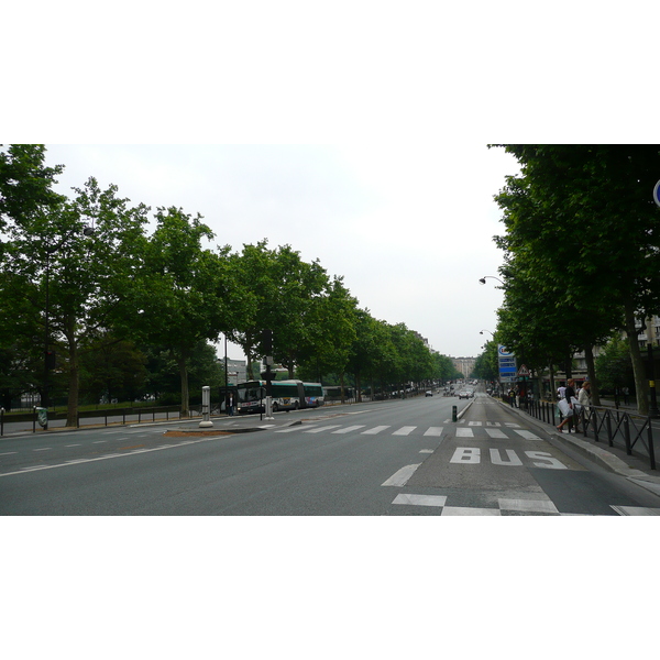Photo France Paris Maréchaux est de Paris 2007-06 71