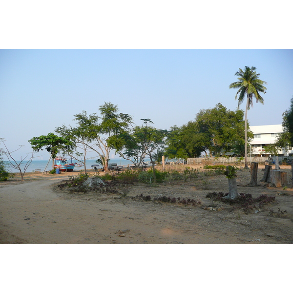 Photo Thaïlande Chonburi Base Navale Choumpon 2008-01 42