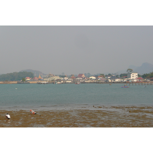 Photo Thaïlande Chonburi Base Navale Choumpon 2008-01 57