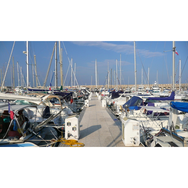 Photo France Antibes Port Vauban 2007-07 49