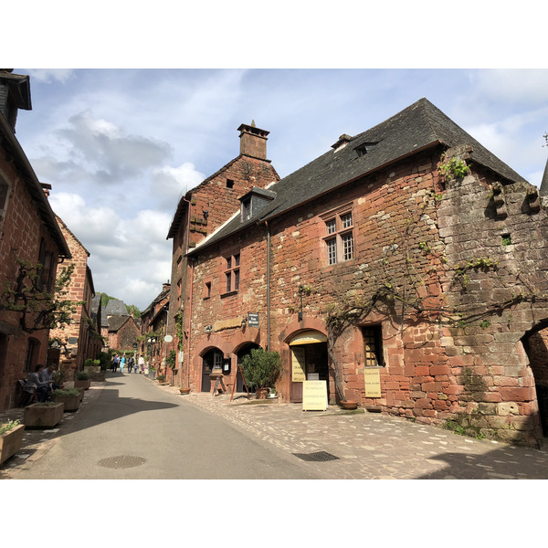 Photo France Collonges la Rouge 2018-04 26