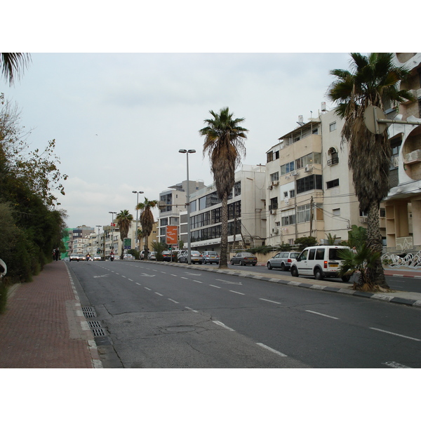 Photo Israel Tel Aviv Tel Aviv bord de mer 2006-12 313