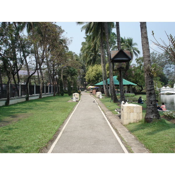 Photo Thaïlande Chiang Mai Centre(intra Canal) Jardin Buak Had 2006-04 7