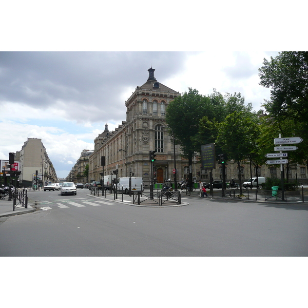 Photo France Paris Rue de Rome 2007-06 62