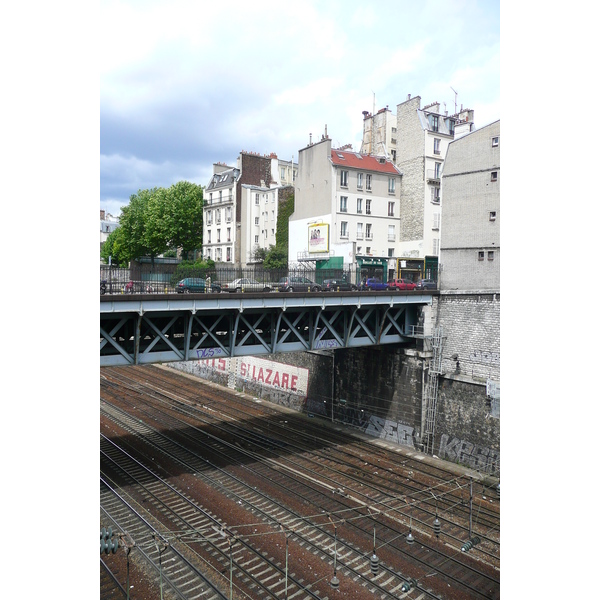 Photo France Paris Rue de Rome 2007-06 75